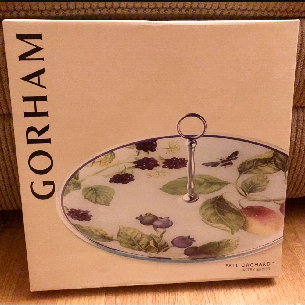 Gorham Fall Orchard Round Pastry Server with Handle 10.75”